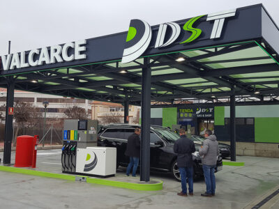 Estación de servicio DST Arca Real