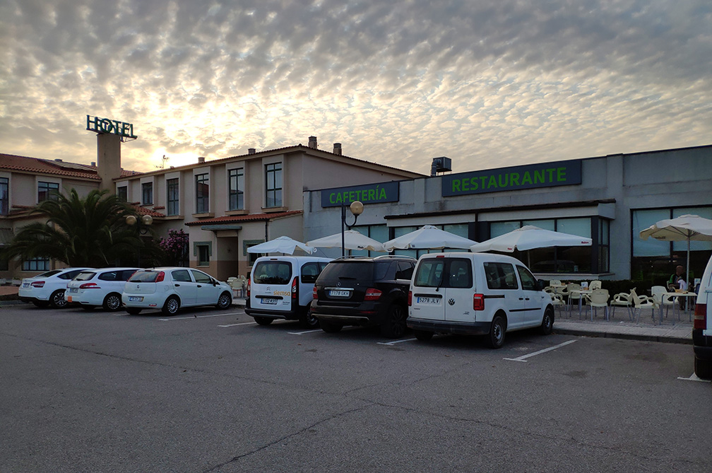 Hotel y Restaurante DST Belvís de Monroy