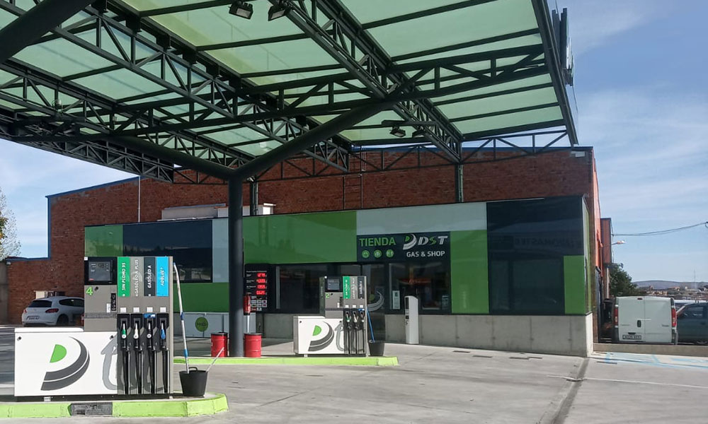 Estación de servicio DST Ávila